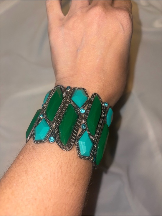 Jewelry - Green & Teal Statement Geometric Bracelet